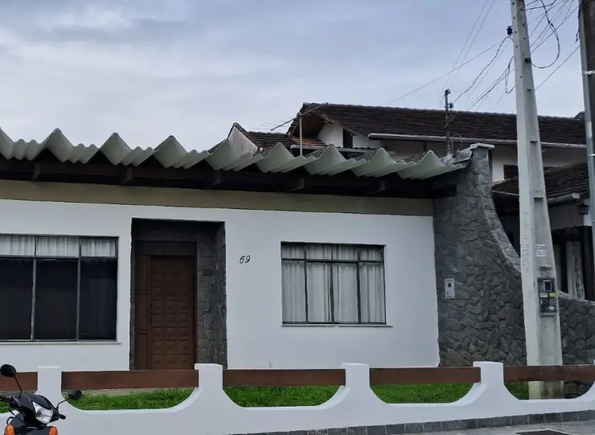 Casa no bairro Garcia, Blumenau, cód. 1213
