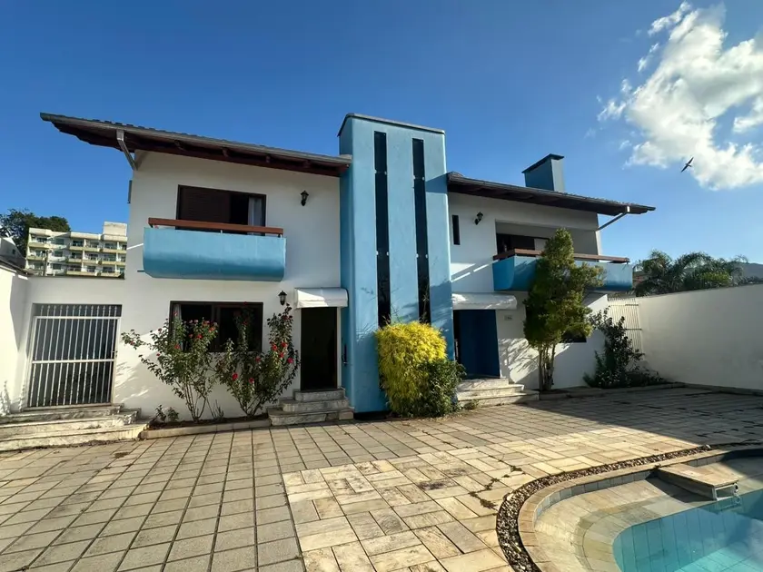 Casa no bairro Garcia, Blumenau, cód. 1323