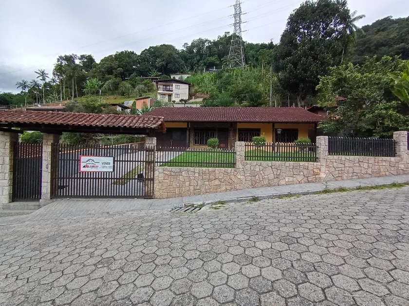 Casa no bairro Progresso, Blumenau, cód. 1326